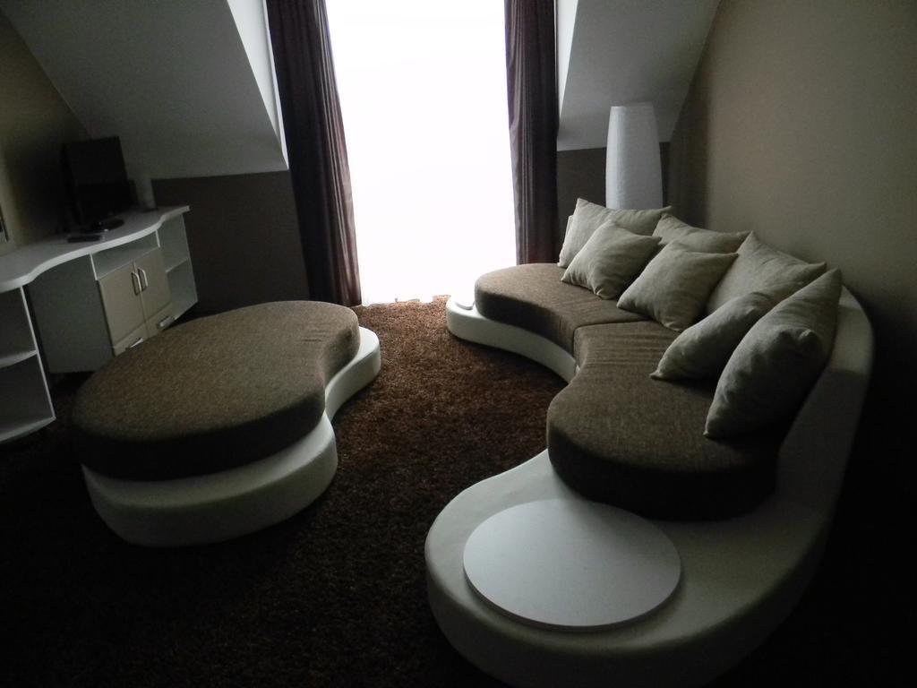 Hotel Palma Ньирбатор Номер фото
